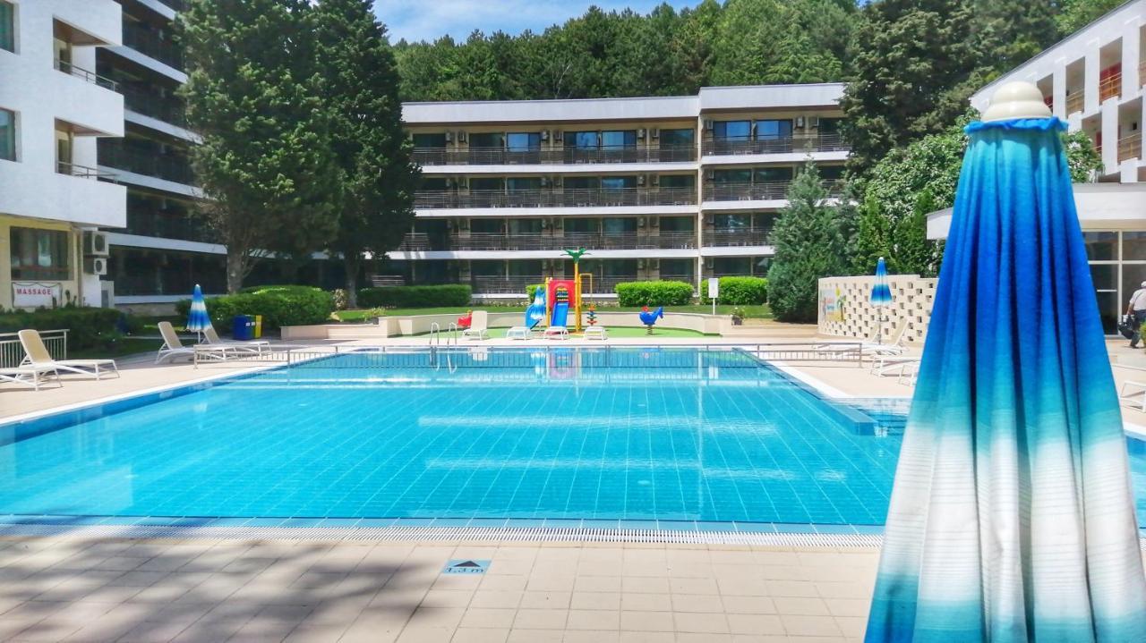 Flamingo Hotel 4* Albena Exterior photo