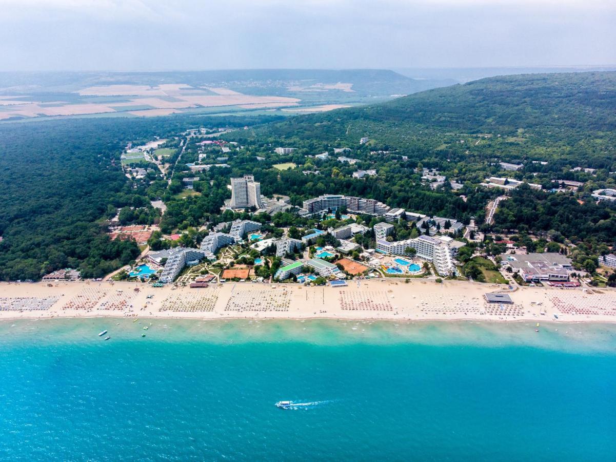 Flamingo Hotel 4* Albena Exterior photo